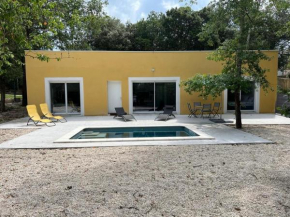 Brand new villa with fully intergrated Air conditioning & private pool, Overlooking forest